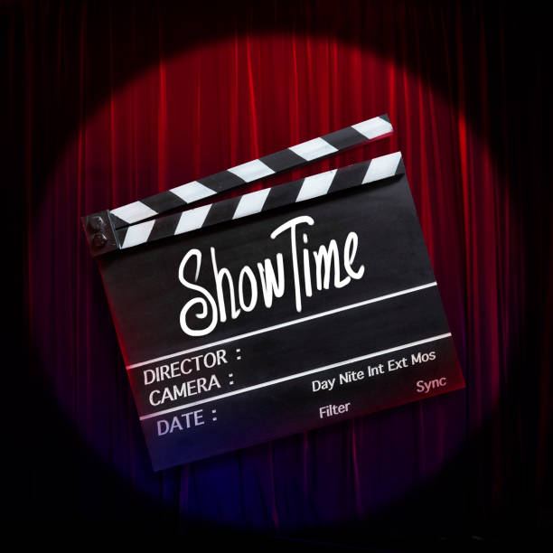 showtime.handwriting on film slate.storytelling inspiration.broadway theatre, show performance in the background. - 顯示 個照片及圖片檔